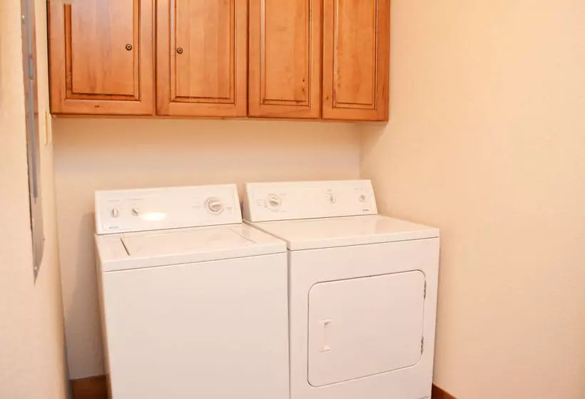 酒店 Saddlewood By Ski Village Resorts