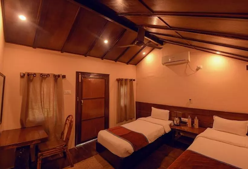 Hotelli Safari Adventure Lodge