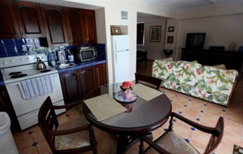 Отель Tarpon Flats Inn & Marina