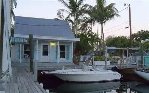 호텔 Tarpon Flats Inn & Marina