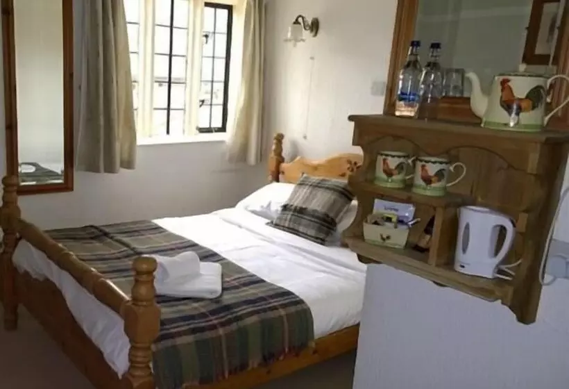 Hotel The Helyar Arms