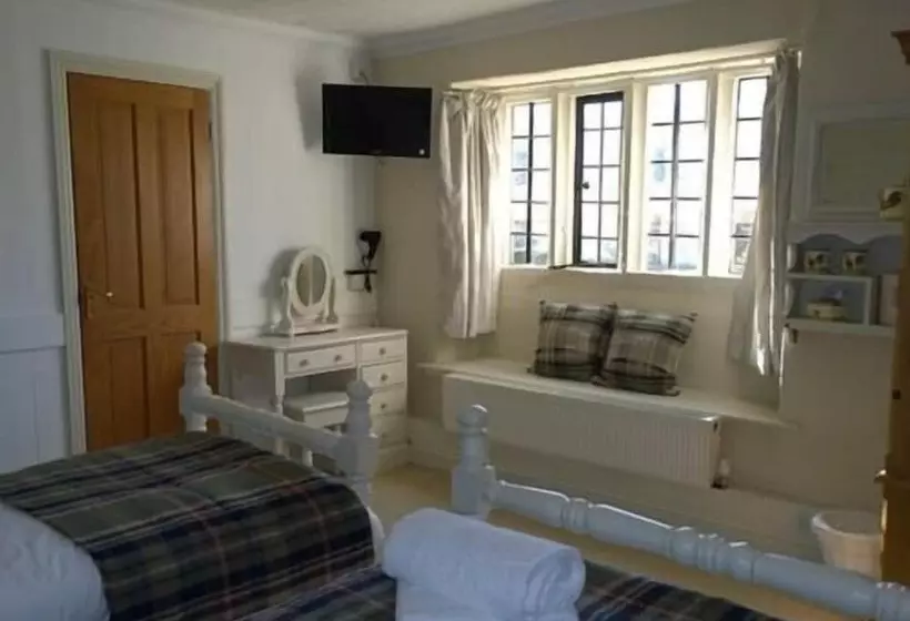 Hotel The Helyar Arms