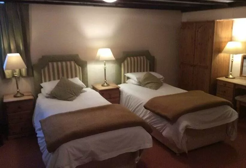 Hotel The Hunters Moon