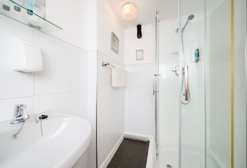 فندق The Shakespeare Inn