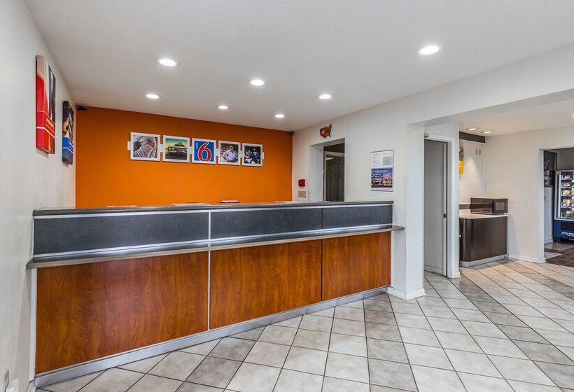 Motel 6mount Vernon, Il