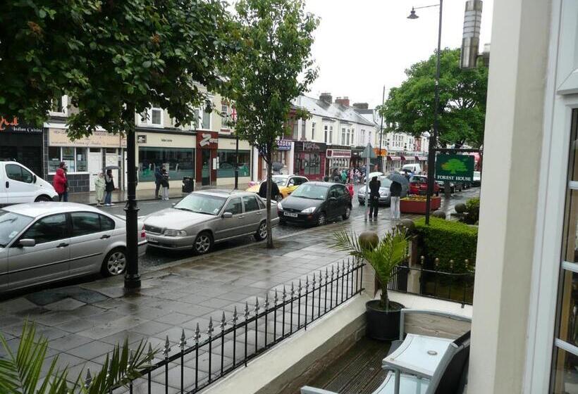 بنسيون Beechwood Guest House