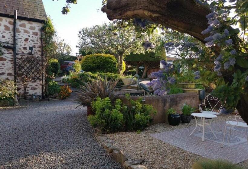 ペンション Steps Farmhouse B&b