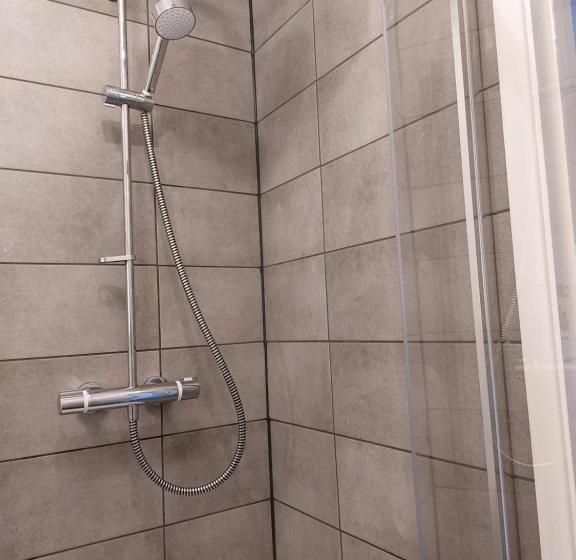 פנסיון The Norwood