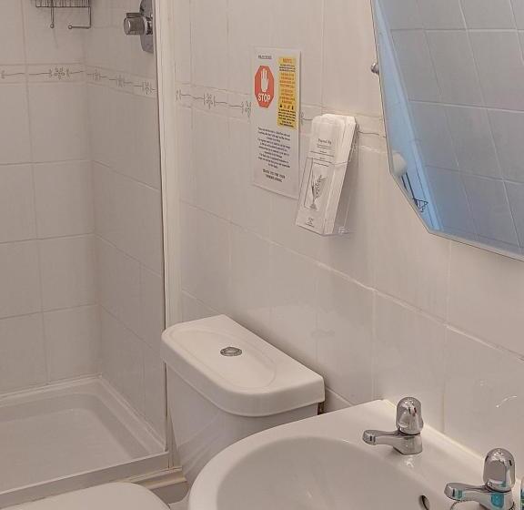 פנסיון The Norwood