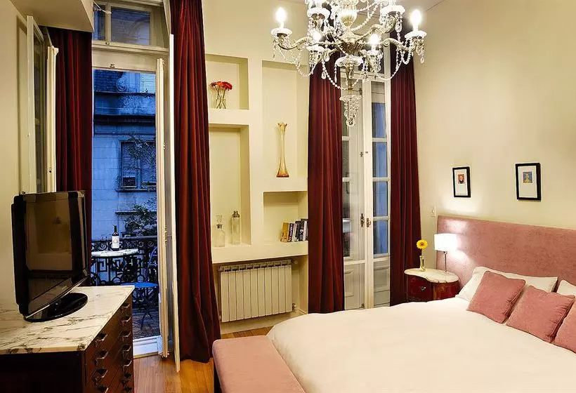 Poetry Building Recoleta