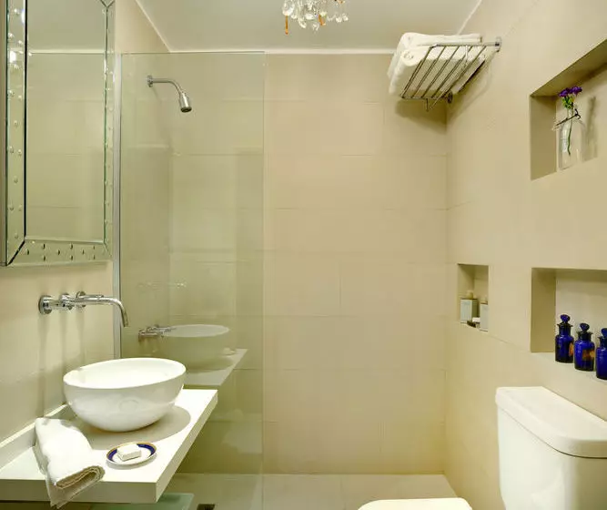 Poetry Building Recoleta