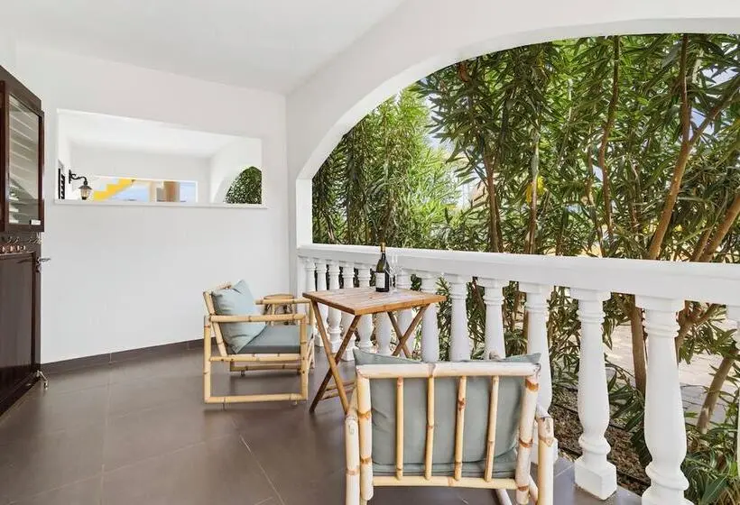 Boutique Hotel and Restaurant Wanapa -  Adult Friendly 14 Years+