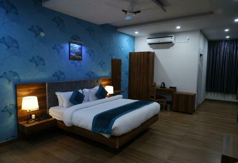 בית מלון כפרי Golden Palm