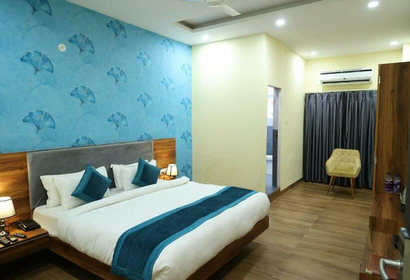 בית מלון כפרי Golden Palm