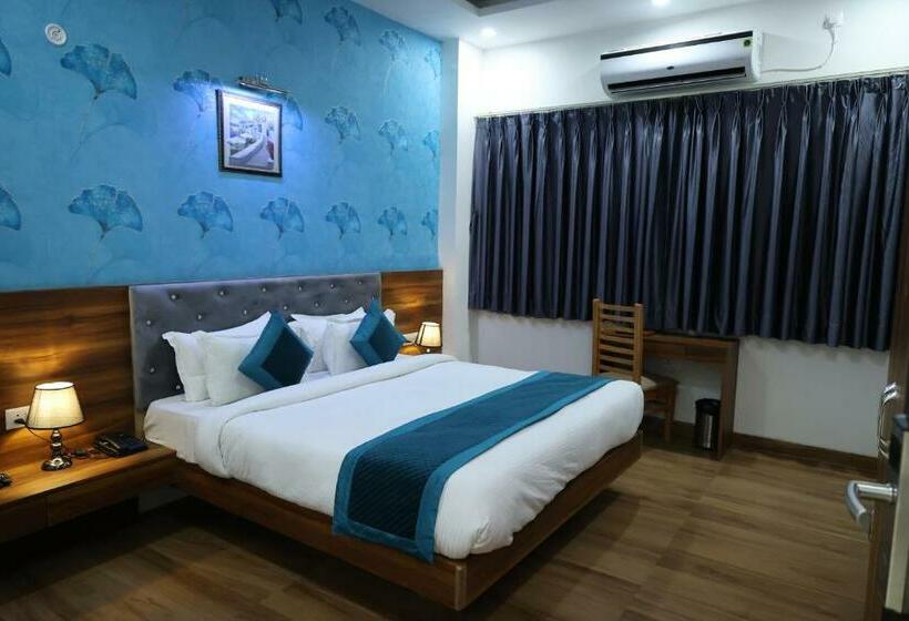 בית מלון כפרי Golden Palm