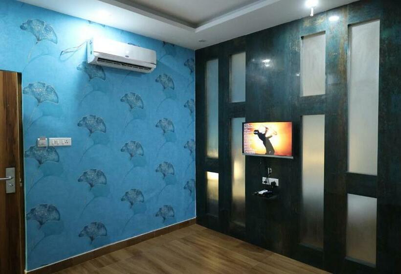 בית מלון כפרי Golden Palm