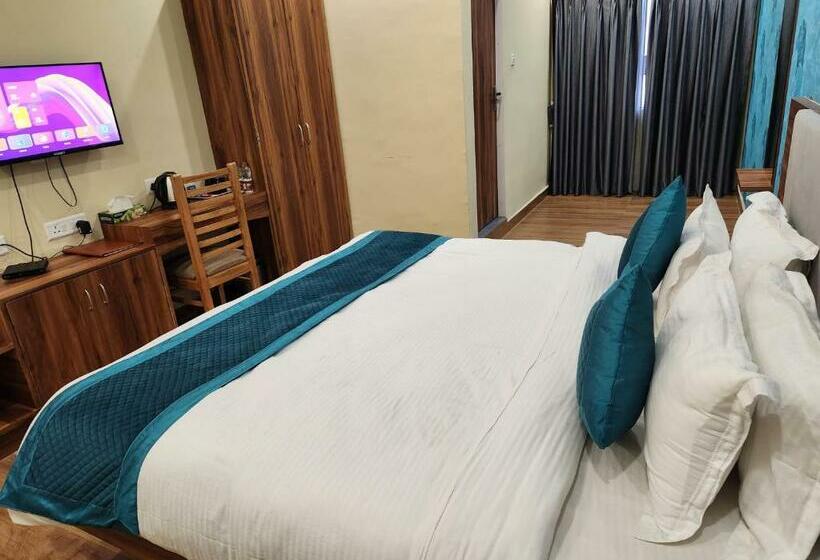 בית מלון כפרי Golden Palm