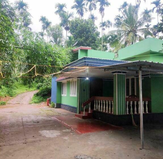 فندق Greenstone Homestay Wayanad