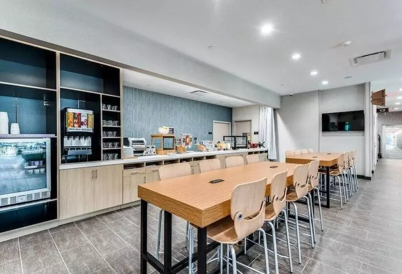 ホテル Home2 Suites By Hilton Dallas Medical District Lovefield
