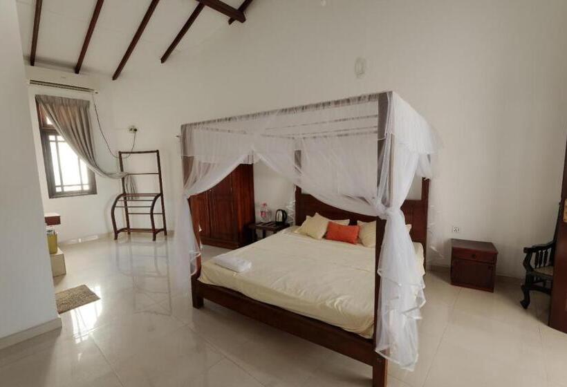 호텔 Mirissa Ocean Breeze