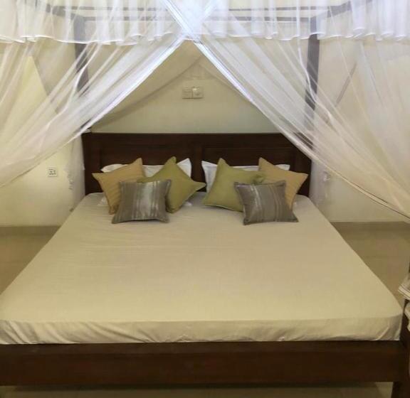 호텔 Mirissa Ocean Breeze