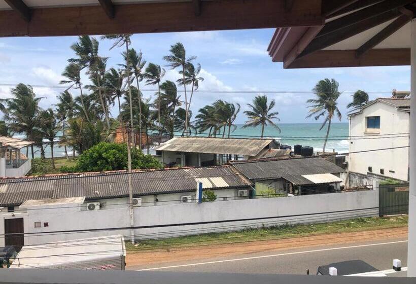 호텔 Mirissa Ocean Breeze