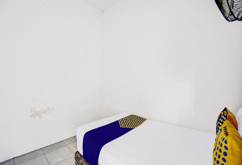 Szálloda Spot On 92086 Fun Guesthouse