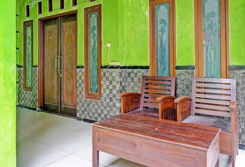 Hotelli Spot On 92086 Fun Guesthouse