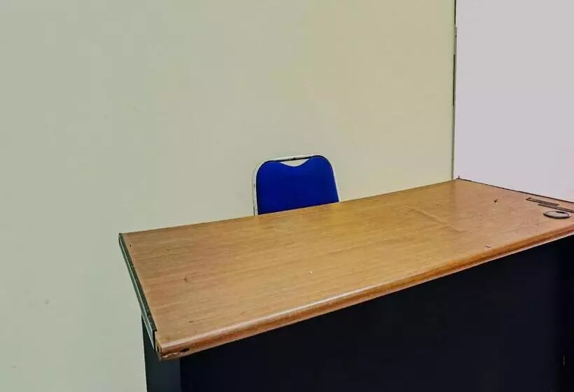 Hotelli Spot On 92091 Citra Omah Syariah