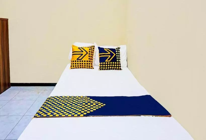 Hotelli Spot On 92091 Citra Omah Syariah