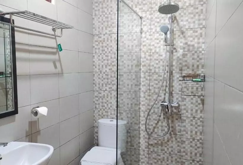 ホテル The Laviana