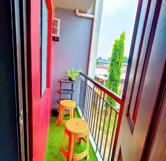 Lil Santorini With Wifi Balcony Kitchen Netflix