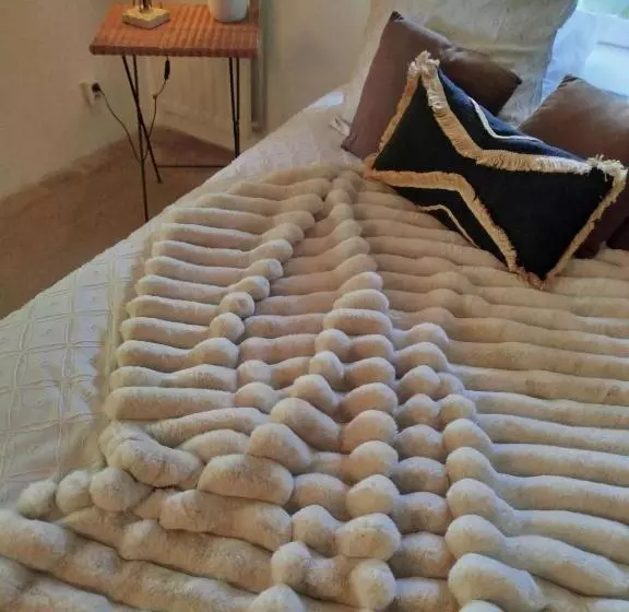 Majatalo Domaine Du Moulin De Cors