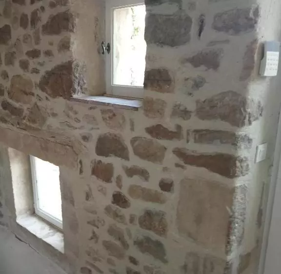 Majatalo Domaine Du Moulin De Cors