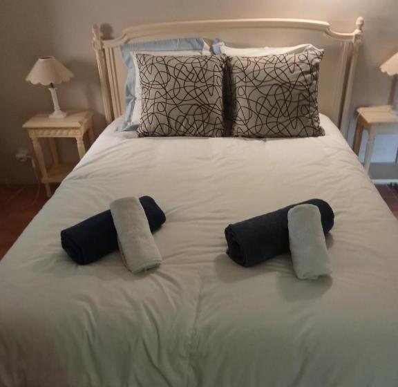 Пансион Domaine Du Moulin De Cors