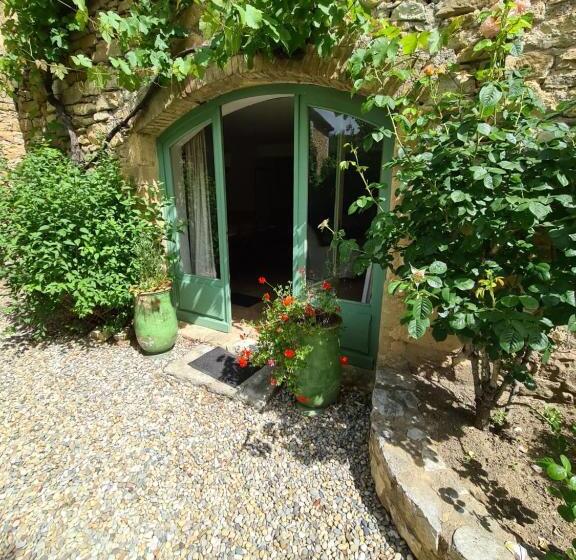 Пансион Domaine Du Moulin De Cors