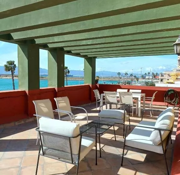 Majatalo Gibraltar Views Guest House