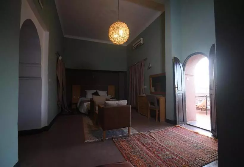 Majatalo Kasbah Tifoultoute