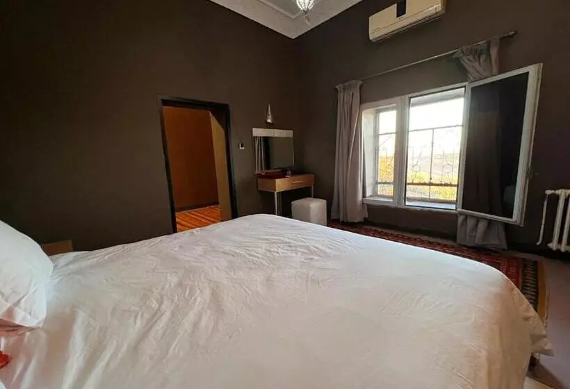 Majatalo Kasbah Tifoultoute