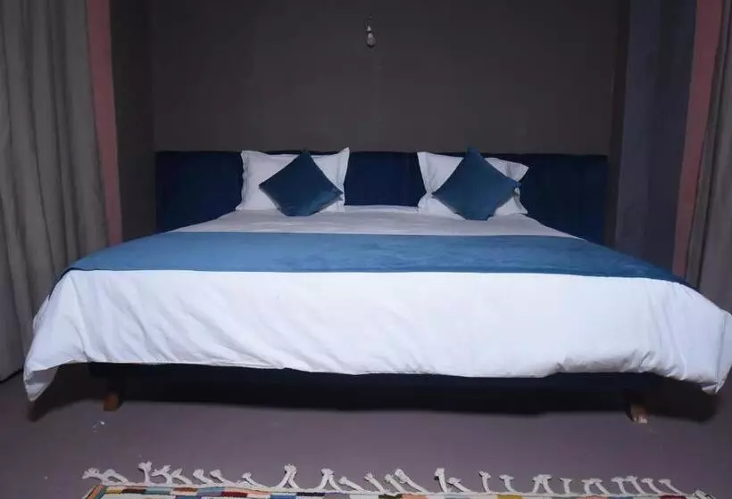 Majatalo Kasbah Tifoultoute