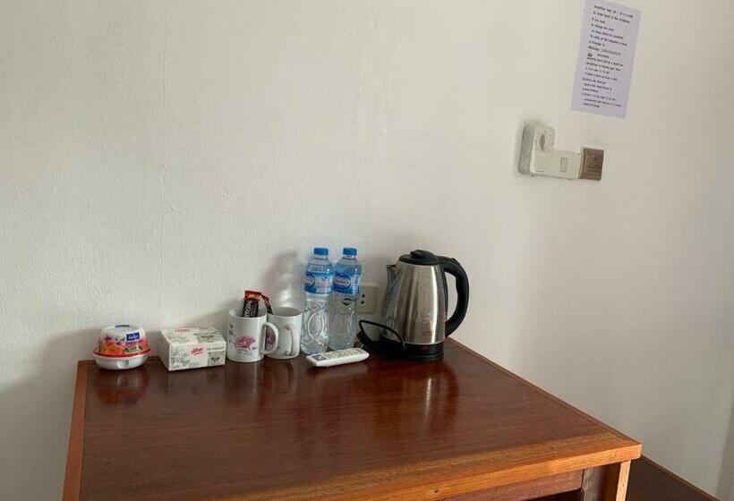 פנסיון Nongkhaiw River View