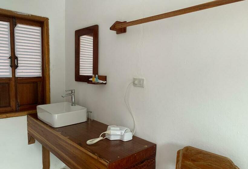 פנסיון Nongkhaiw River View