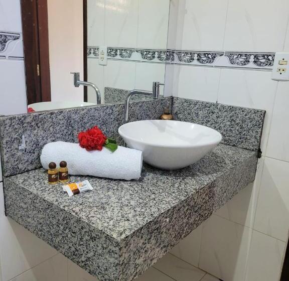 펜션 Pousada Toca Do Lobo