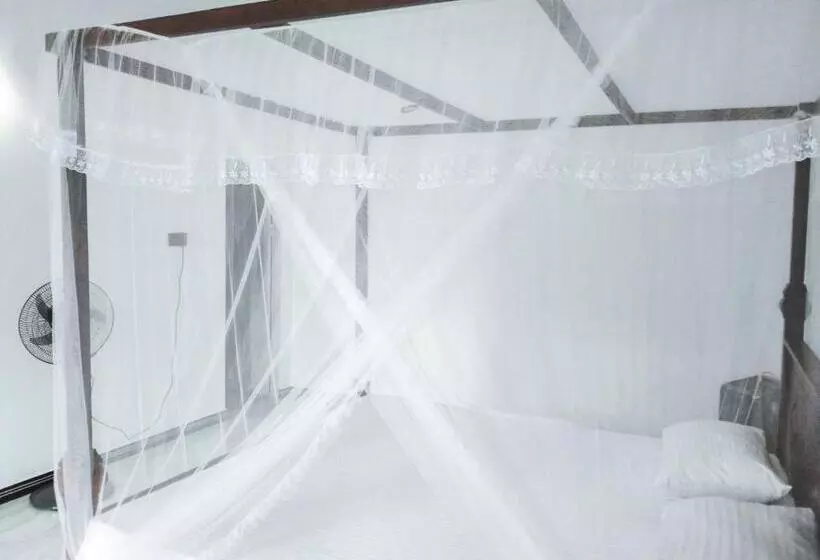 ペンション White Angel
