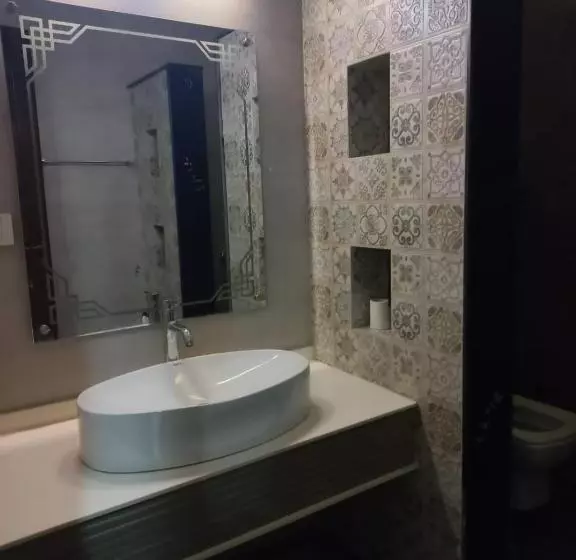 پانسیون White House Executive   Guest House Islamabad