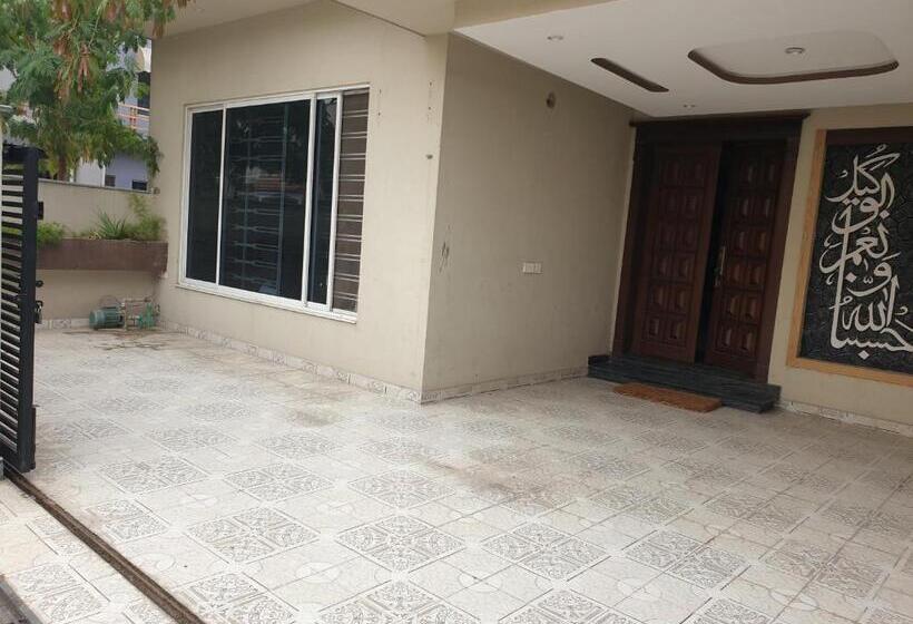 پانسیون White House Executive   Guest House Islamabad