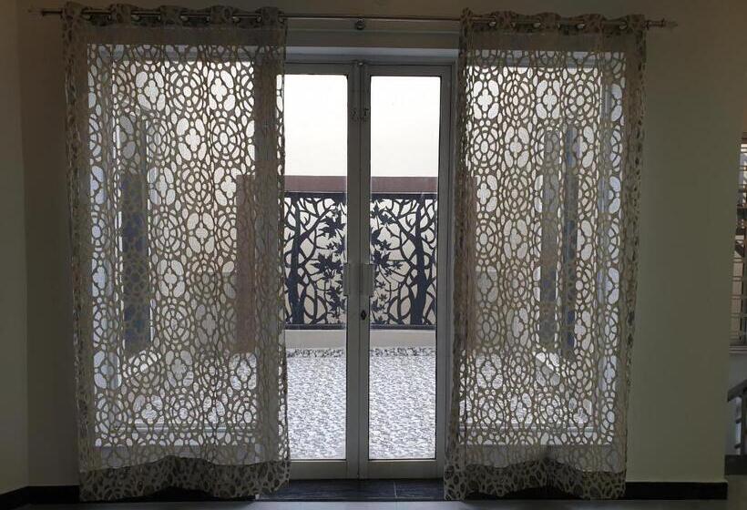 پانسیون White House Executive   Guest House Islamabad