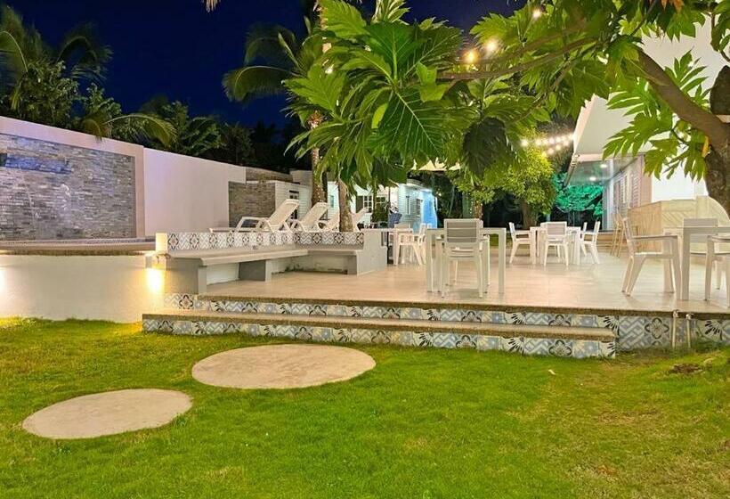 Pension Zaba Beach House