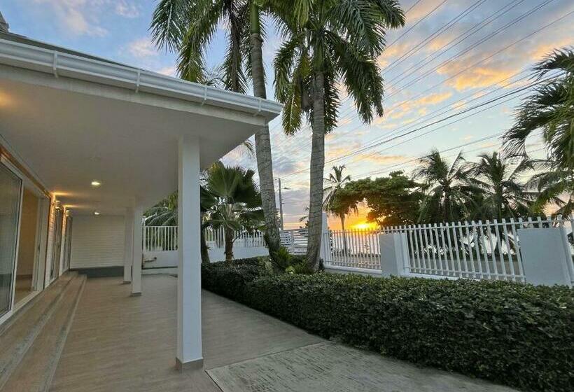 Pension Zaba Beach House