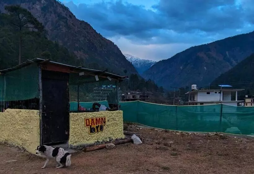 Retkeilymaja Damnbro Cafe & Stay Kasol